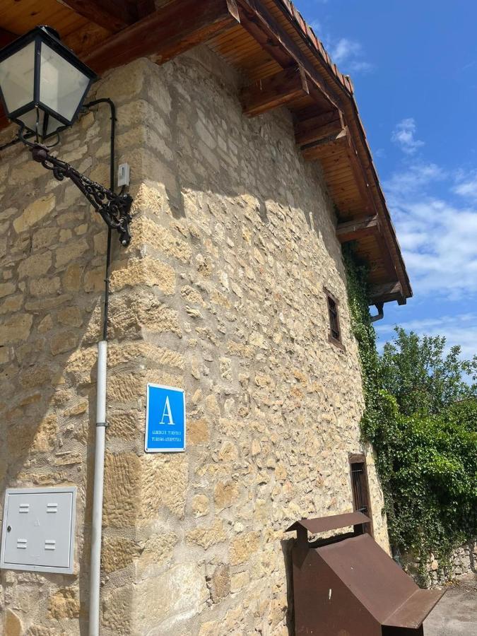 El Horno Albergue Manzanos Εξωτερικό φωτογραφία